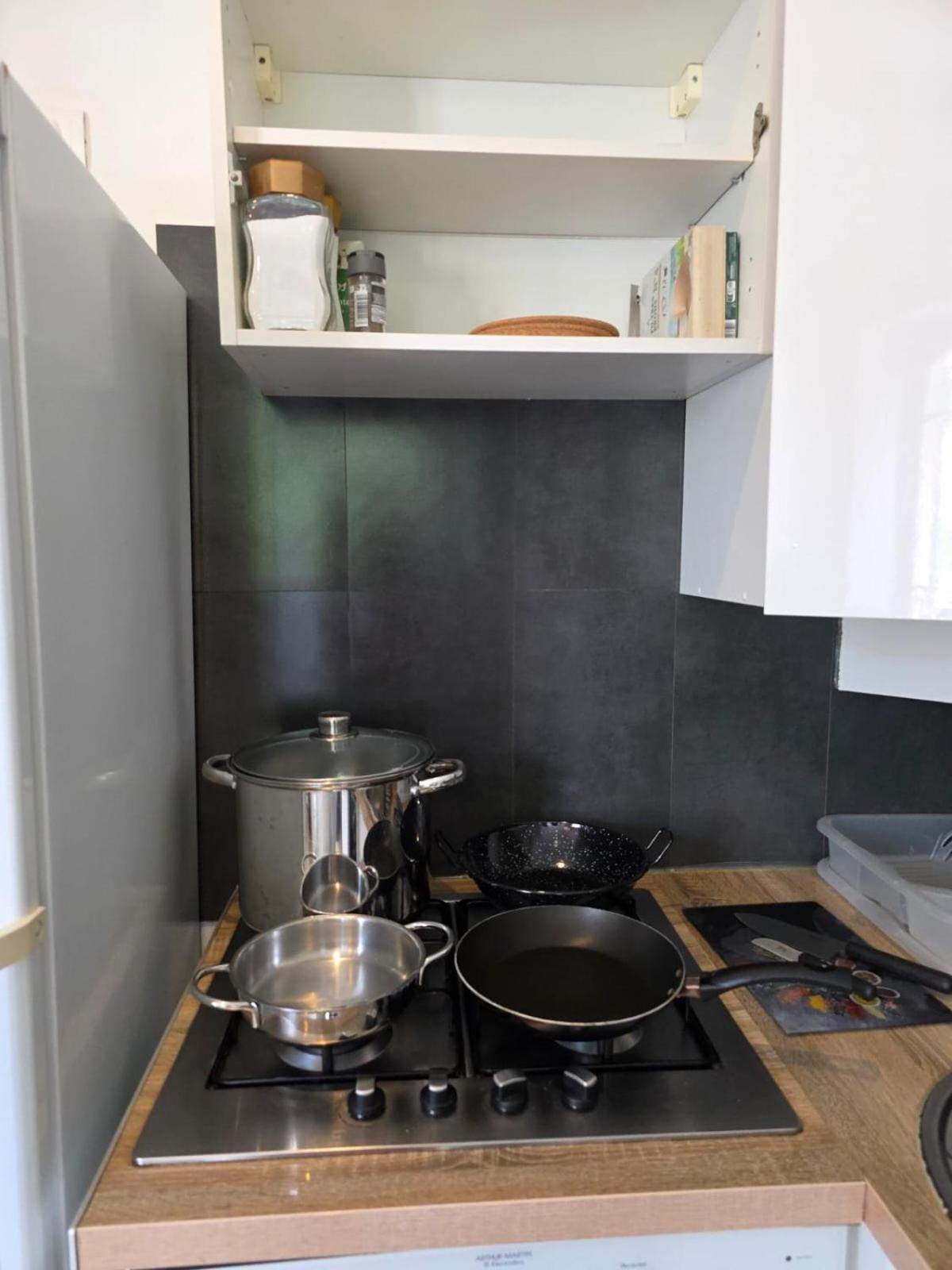 2 Spacious Bedrooms Near Riquier Station! Nice Exterior foto